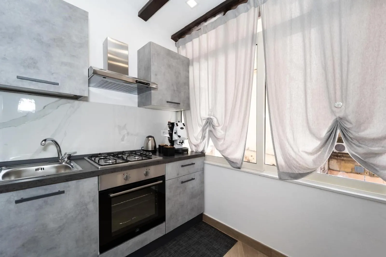 La Casa Di Nonna Apartamento Nápoles Itália